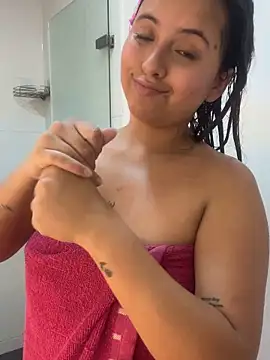 Czat XXX na żywo – MayaLee_