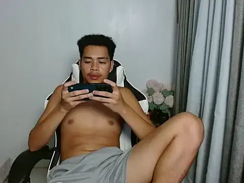 curlyasian_njxx Pertunjukan Webcam