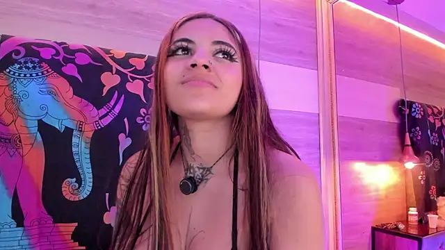 Cori_Paige's Live XXX Chat