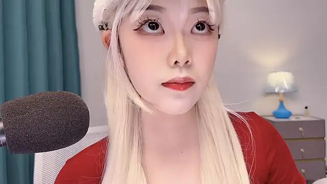 smalldaisy's Live XXX Chat