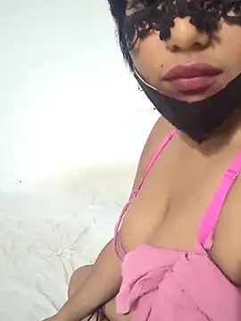 Nathaliya_Fernando Live XXX-Chat