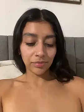 BrittanyDiaz's Live XXX Chat
