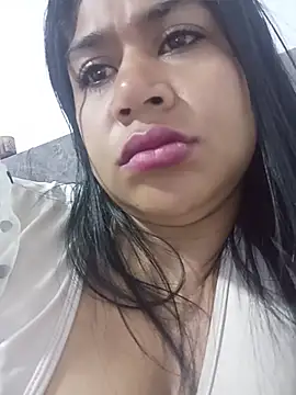 Chat +18 de LexyJohnnes_ ao vivo