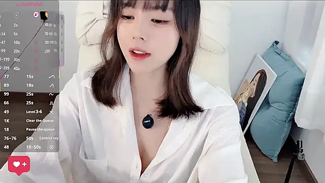 peachy_kiss' Live XXX Chat