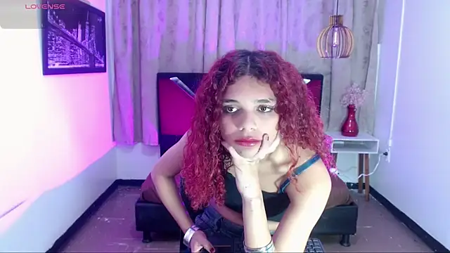 luisa__torres Show in webcam