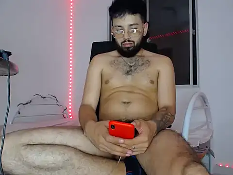 camilorestrepo77 webcam show