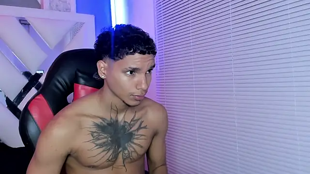 kai_storm77's Live XXX Chat