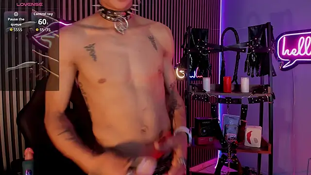 Maximoking26 webkamerás műsora