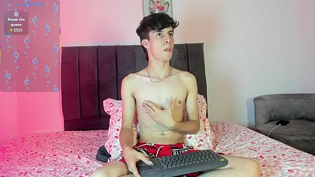 دردشة axxxel_twink الجنسية المباشرة