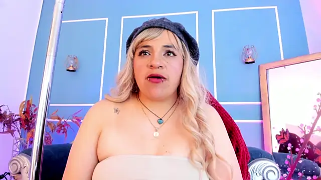 TaraTaylorr – Naživo XXX chat