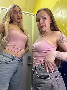Pink_Kissのウェブカメラショー