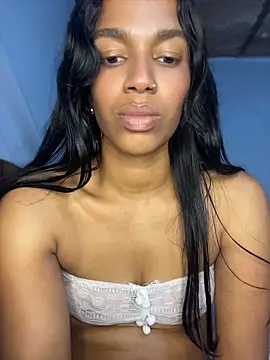FlorSalvaje_ Live XXX-Chat