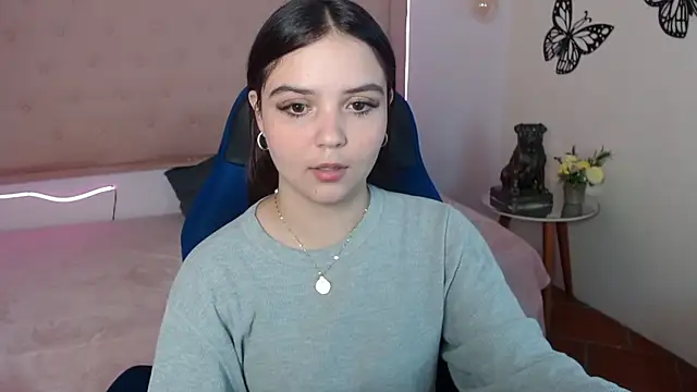 Lorena_warren's Live XXX Chat