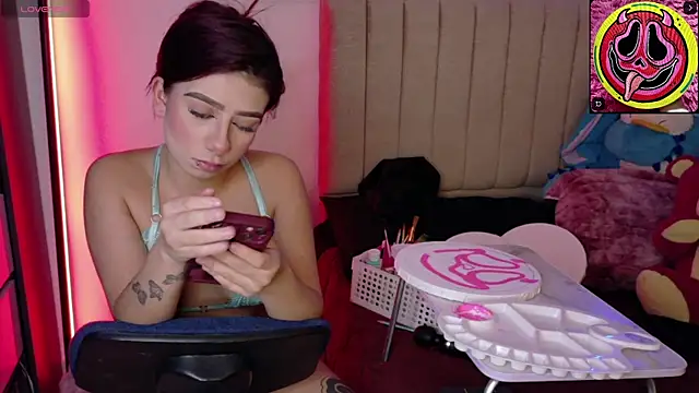 Your_rosalie Chat XXX in diretta