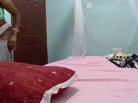 sweet-fancy Live XXX-chat