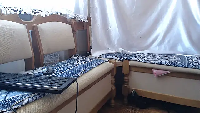 Burberrry_ Live XXX-chat