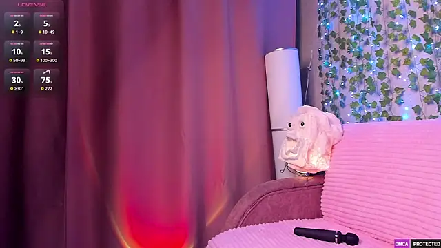 _CloudNine_'s Live XXX Chat