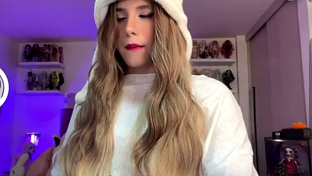 goldenangel_4u: διαδικτυακό σόου στην κάμερα