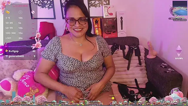Angelabrowm's Live XXX Chat