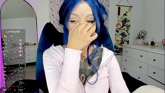 Онлайн чат XXX AlinaLukyanova