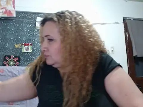 Perla1981--'s Live XXX Chat