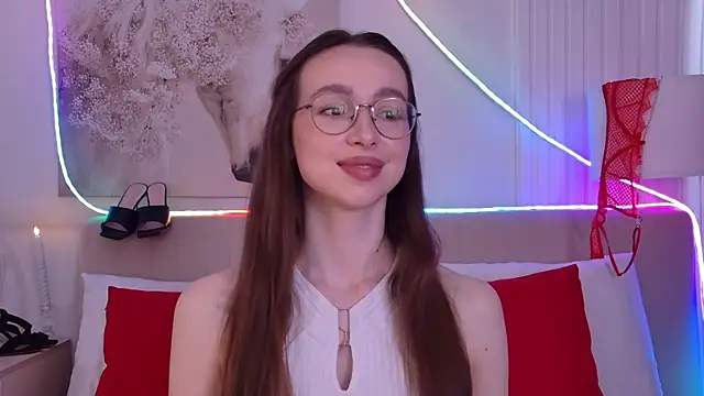 Emily_Simon: онлайн-секс-чат