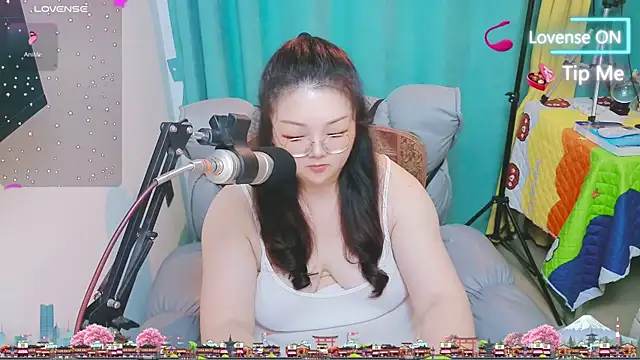 AngelwithEcup Obrolan Langsung XXX