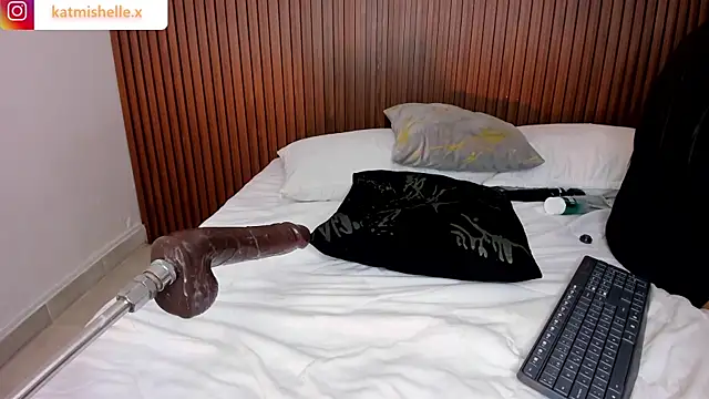 _mishelle – Naživo XXX chat