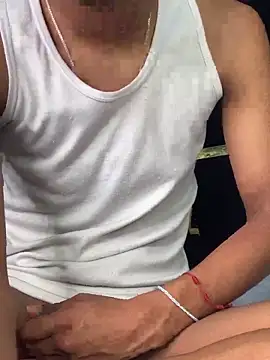 Emiliano_Reyes webcam show