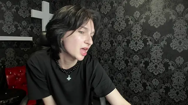 AdonBev Live XXX Chat