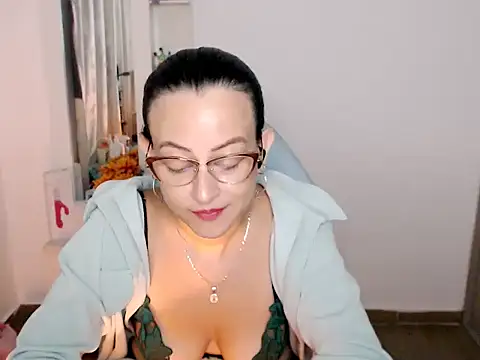 BOREAL_MOONn Live XXX chat