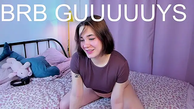 Chat +18 de LiyaFly ao vivo