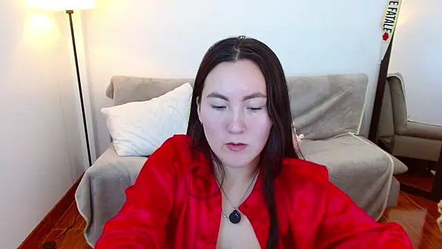 Elle_Lee_ Pertunjukan Webcam