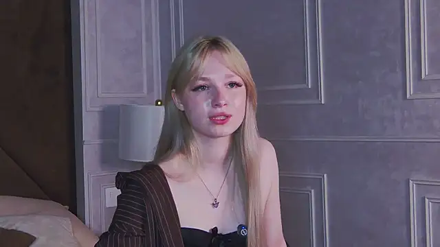 Shy_Barbie Live XXX-Chat