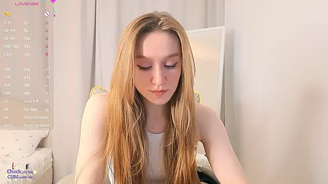 mowalova Chat XXX live
