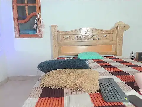 Živý XXX chat bratz_glloe