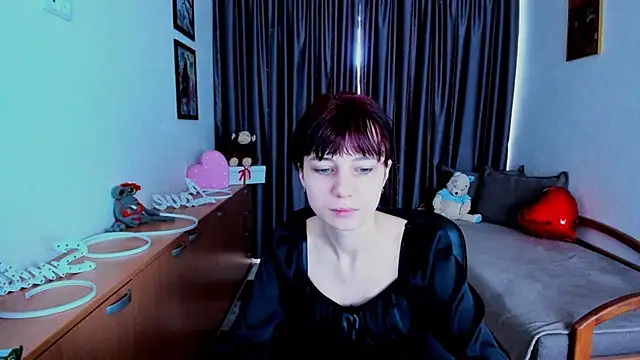 MiniLysii Chat XXX live