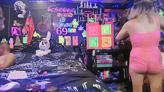 Splash_Queen420 – Naživo XXX chat