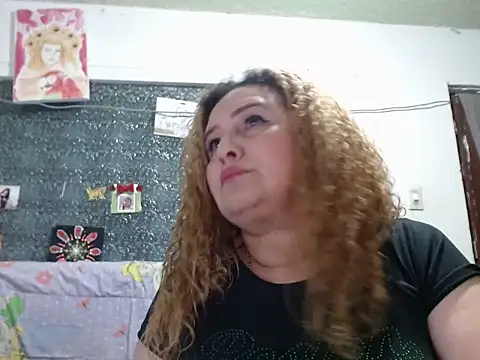 Chatroom XXX en direct de Perla1981--