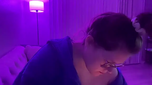 cozyqt94's Live XXX Chat
