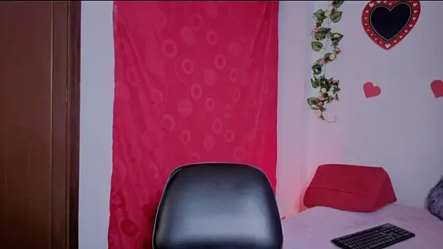 PaulaCutexs Chat XXX in diretta