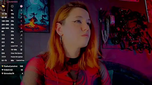 Chat +18 de the_high_priestess ao vivo