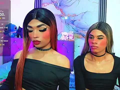 Show de dollmia_and_sara na webcam