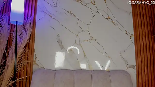 Chat +18 de sara_gwen ao vivo