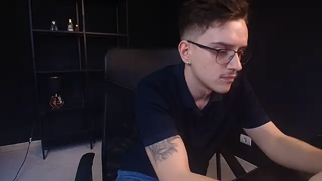 Вебкам-шоу FelixStarkk