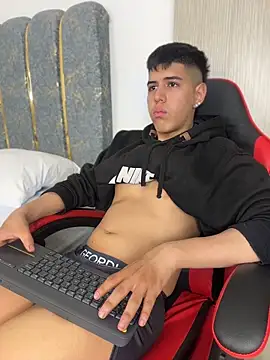 Angel_khouri_'s Live XXX Chat