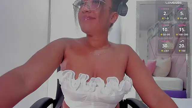 mia_rouxx1 라이브 XXX 채팅