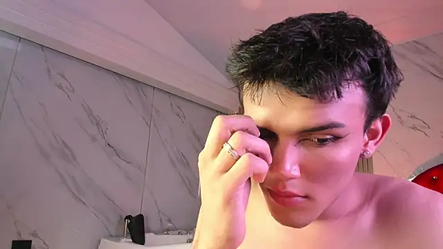 Show modela alex_seeduction na web-kameri