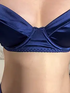 LynaFrost Live XXX-chat