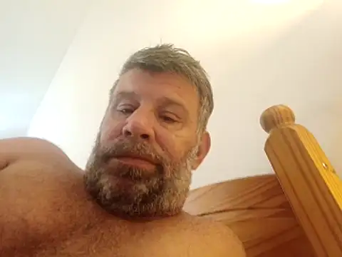 stud2512 Chat XXX in diretta